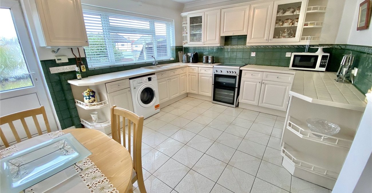 3 bedroom house for sale in Sidcup | Robinson Jackson