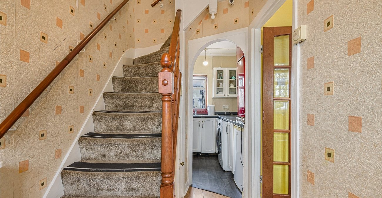 3 bedroom house for sale in Sidcup | Robinson Jackson