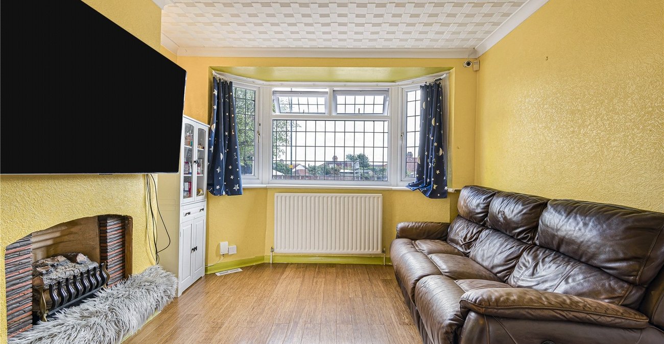 3 bedroom house for sale in Sidcup | Robinson Jackson