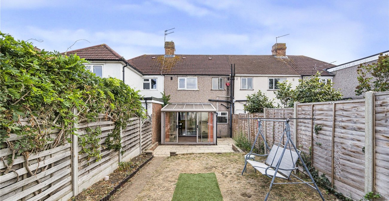 3 bedroom house for sale in Sidcup | Robinson Jackson