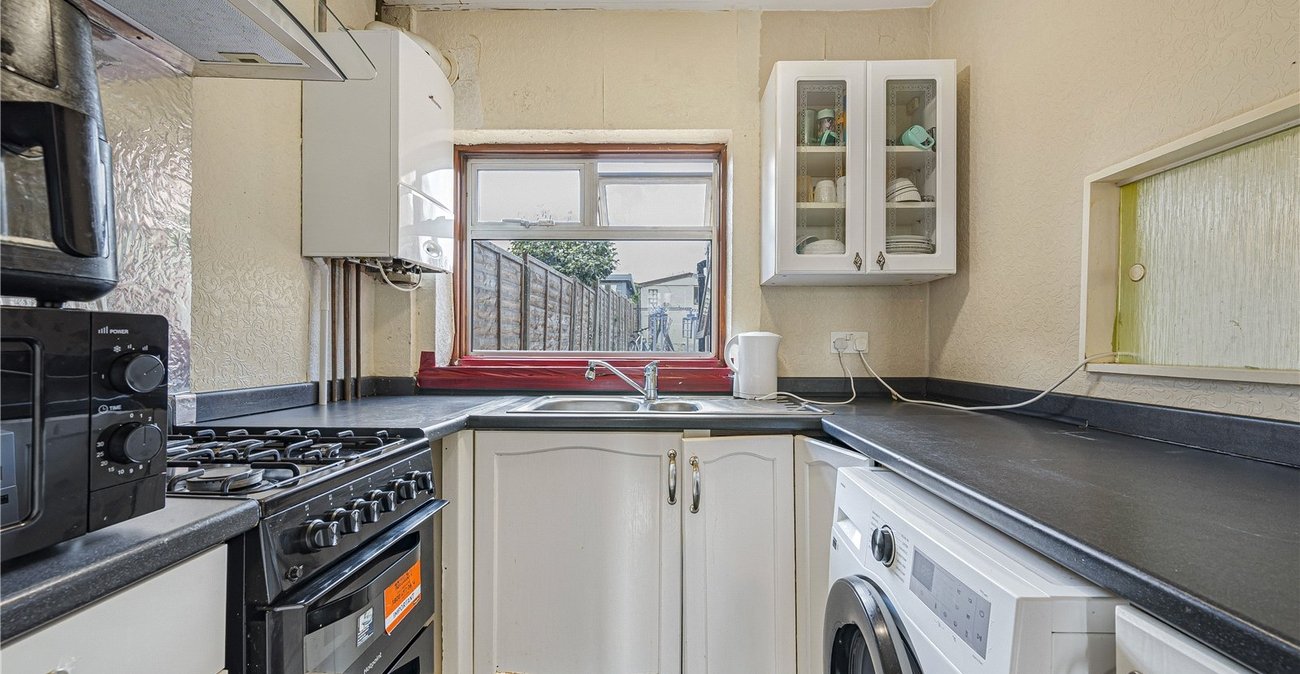 3 bedroom house for sale in Sidcup | Robinson Jackson