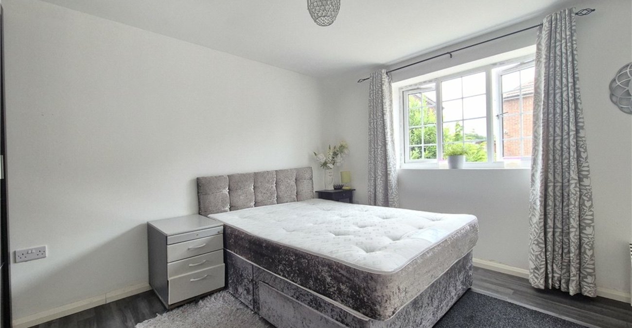 4 bedroom house for sale in Orpington | Robinson Jackson