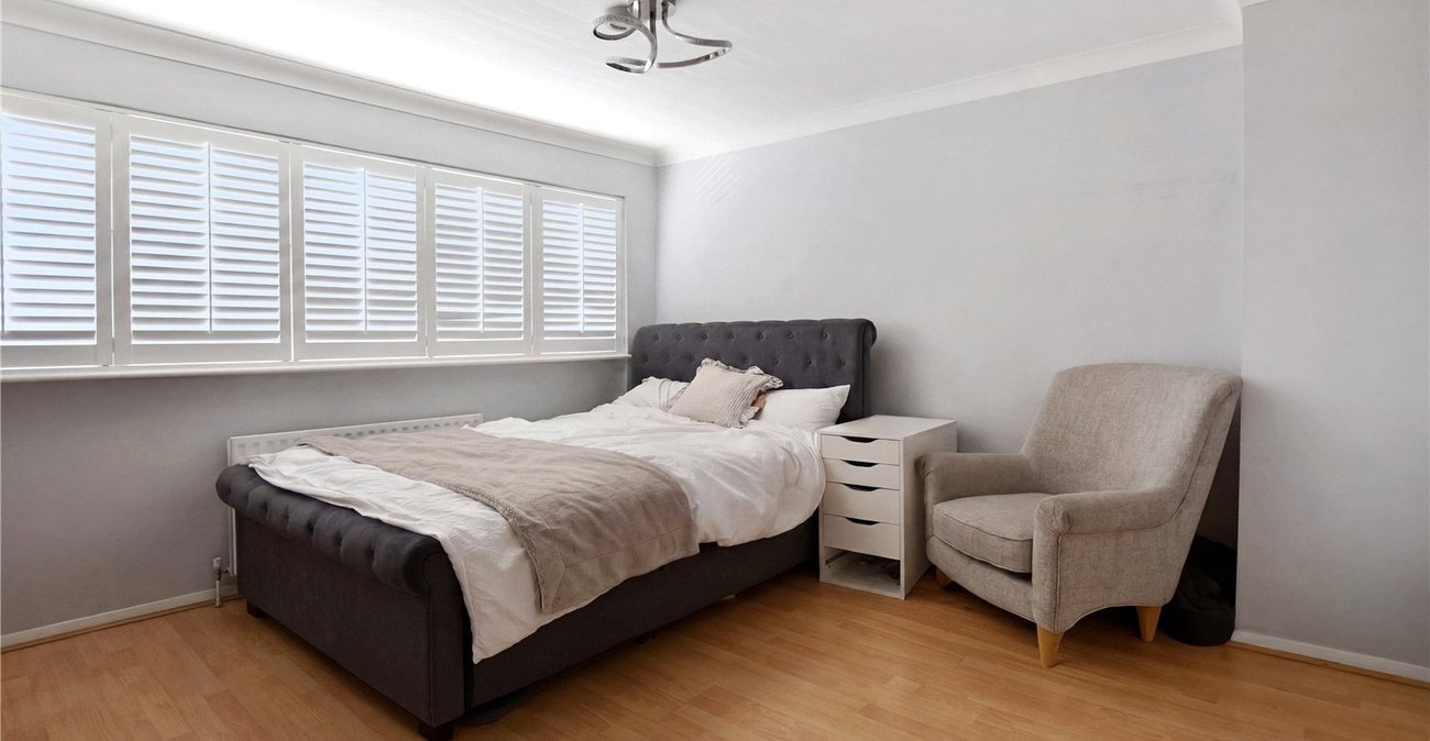 4 bedroom house for sale in Dartford | Robinson Jackson