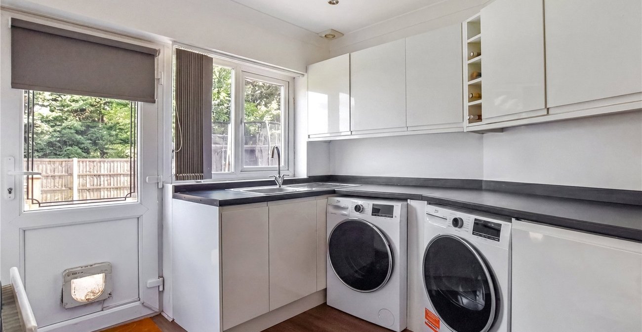 4 bedroom house for sale in Dartford | Robinson Jackson