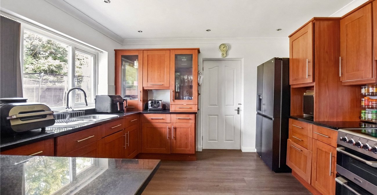 4 bedroom house for sale in Dartford | Robinson Jackson