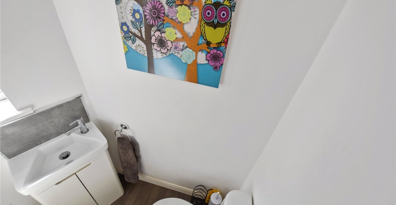 4 bedroom house for sale in Dartford | Robinson Jackson