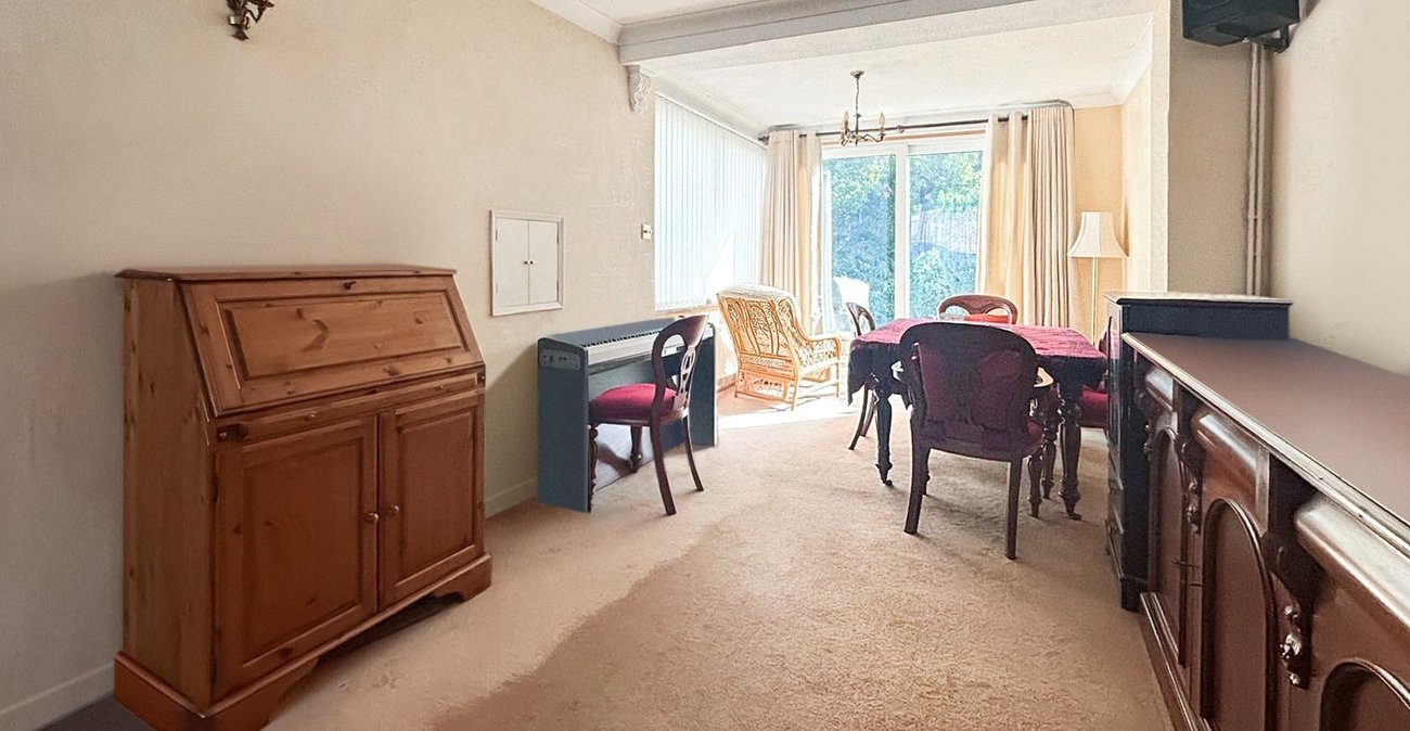 3 bedroom house to rent in Dartford | Robinson Jackson