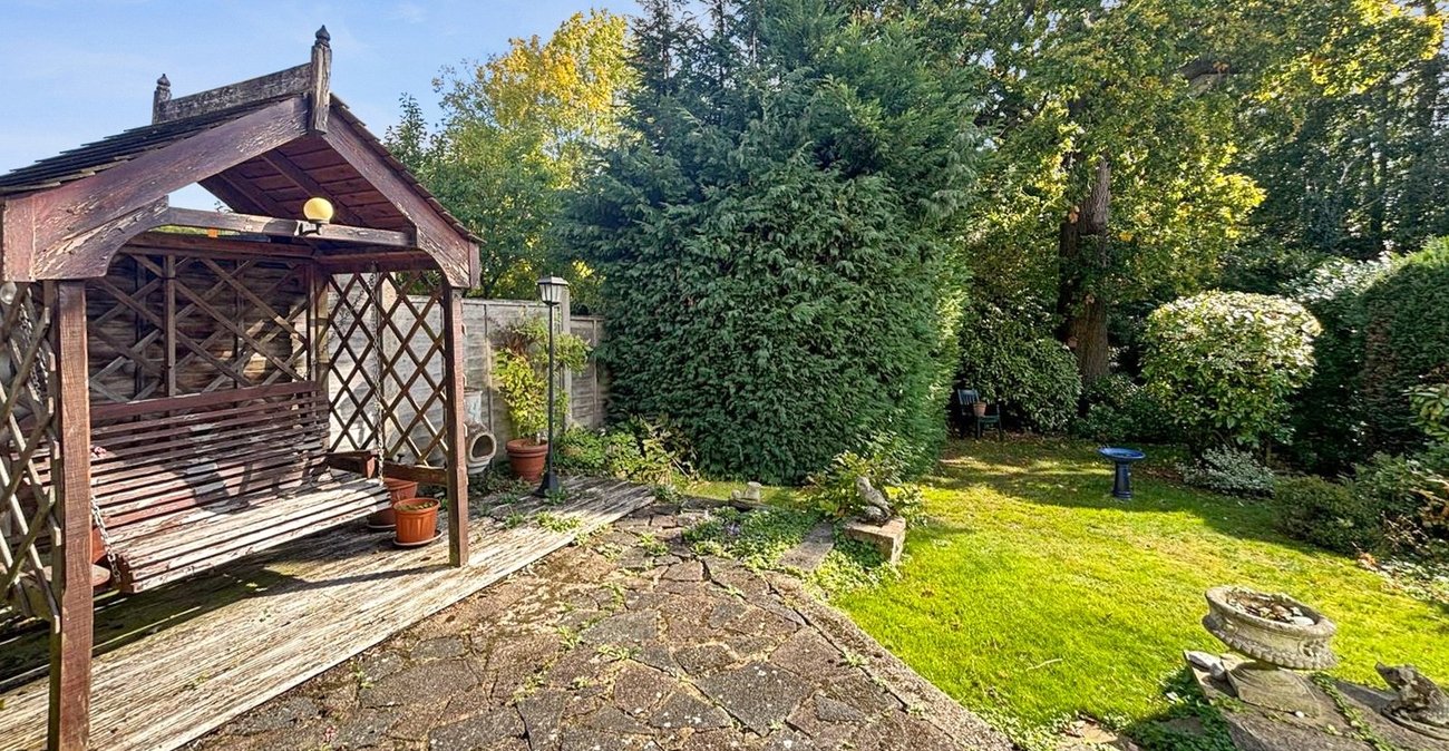 3 bedroom house to rent in Dartford | Robinson Jackson