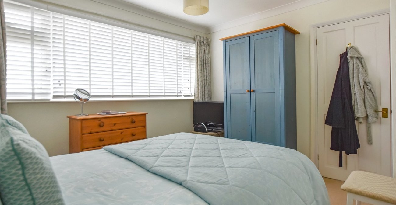 3 bedroom house for sale in Joydens Wood | Robinson Jackson