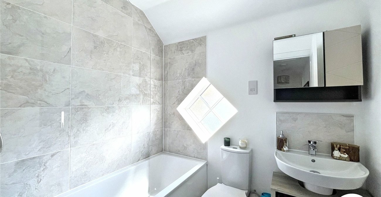 3 bedroom house for sale in Sittingbourne | Robinson Michael & Jackson