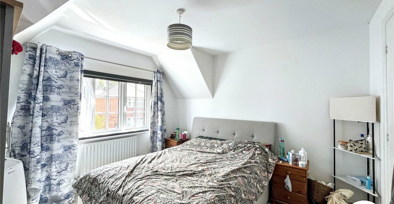 3 bedroom house for sale in Sittingbourne | Robinson Michael & Jackson