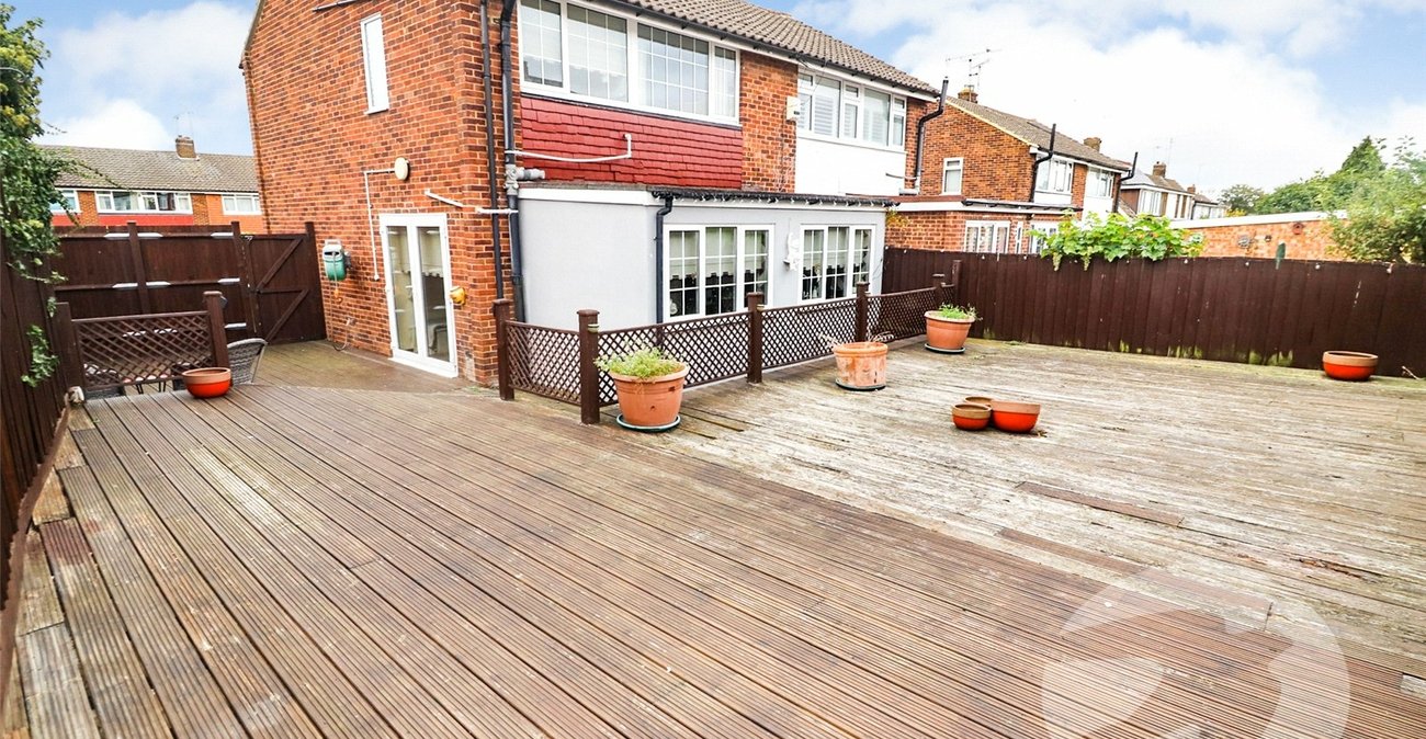 3 bedroom house for sale in Erith | Robinson Jackson