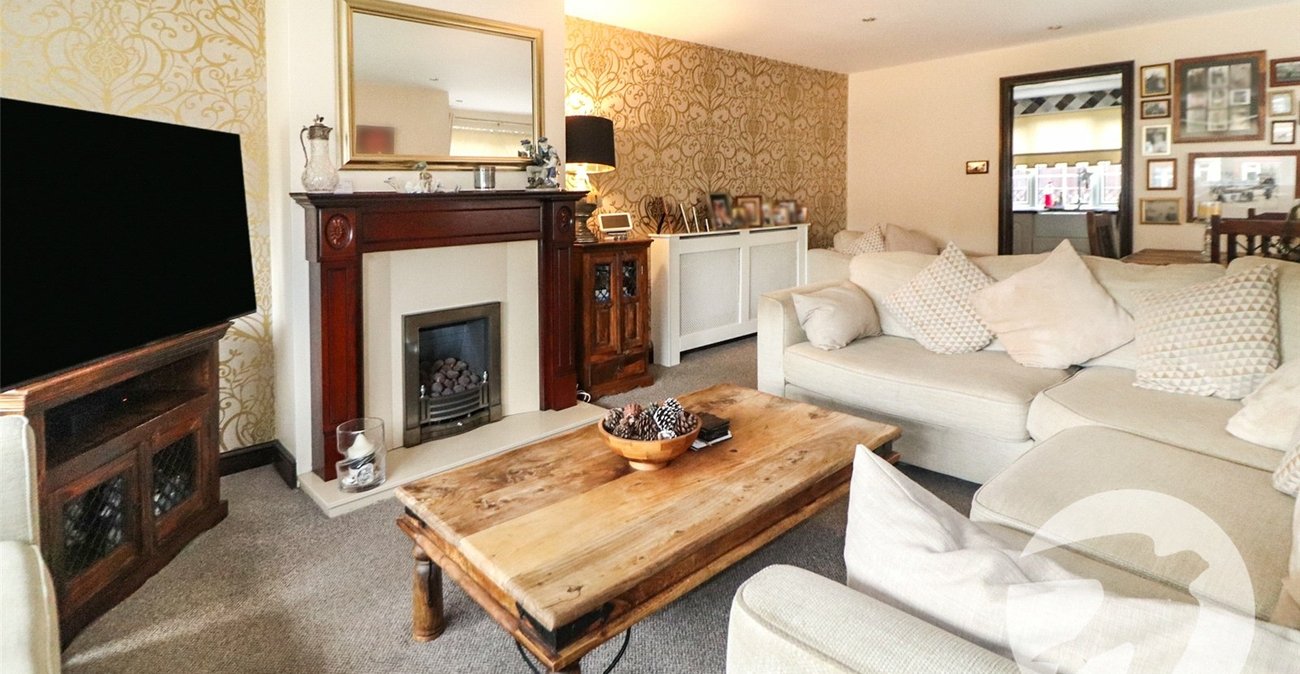 3 bedroom house for sale in Erith | Robinson Jackson