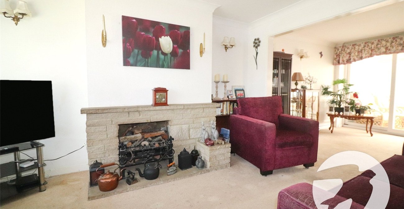 3 bedroom house for sale in Erith | Robinson Jackson