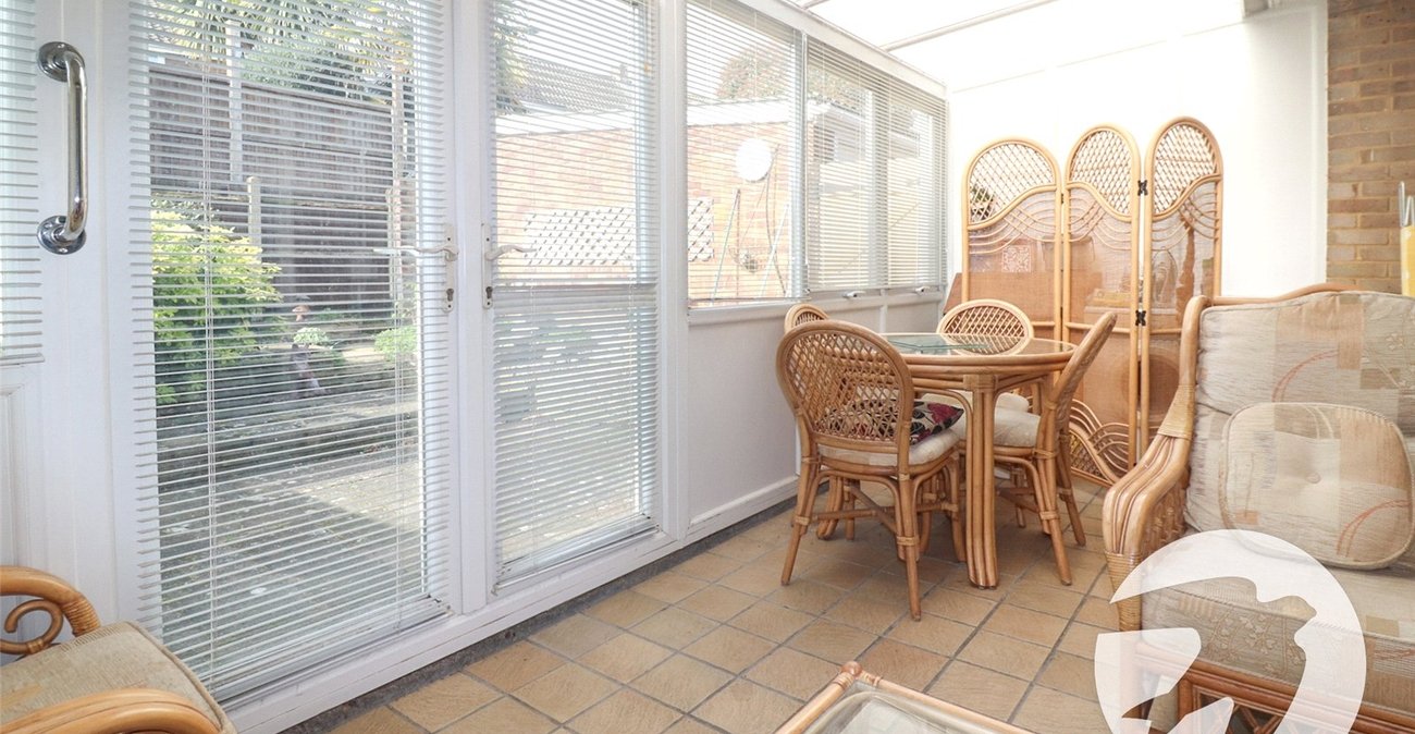 3 bedroom house for sale in Erith | Robinson Jackson