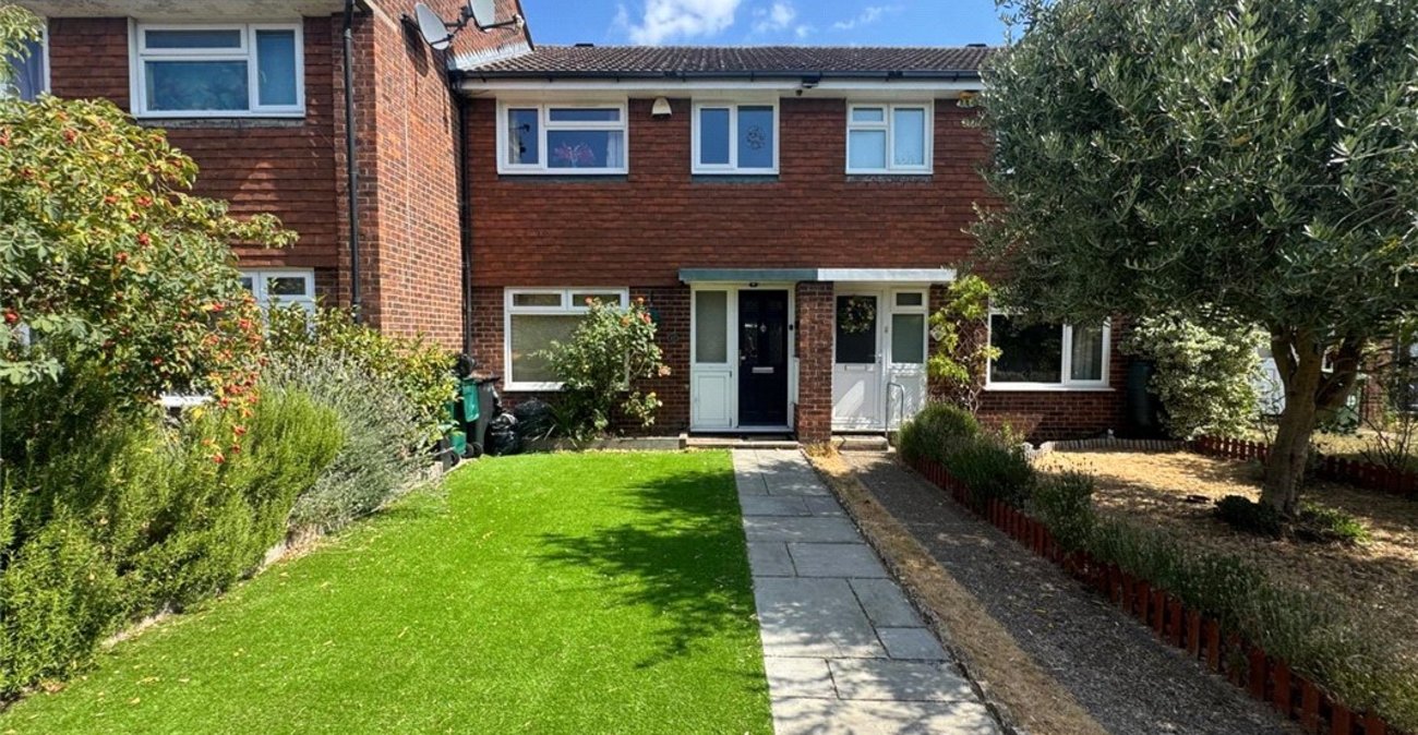 3 bedroom house for sale in Bromley | Robinson Jackson