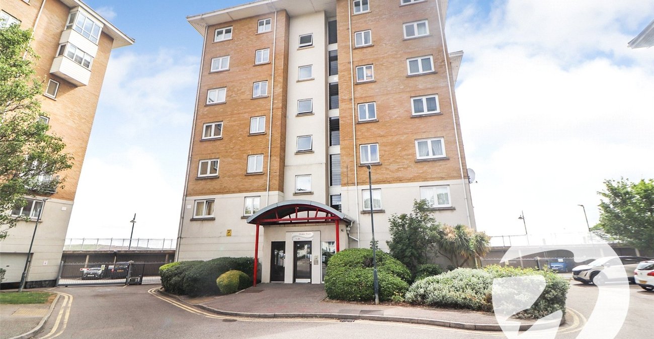 2 bedroom property for sale in Erith | Robinson Jackson