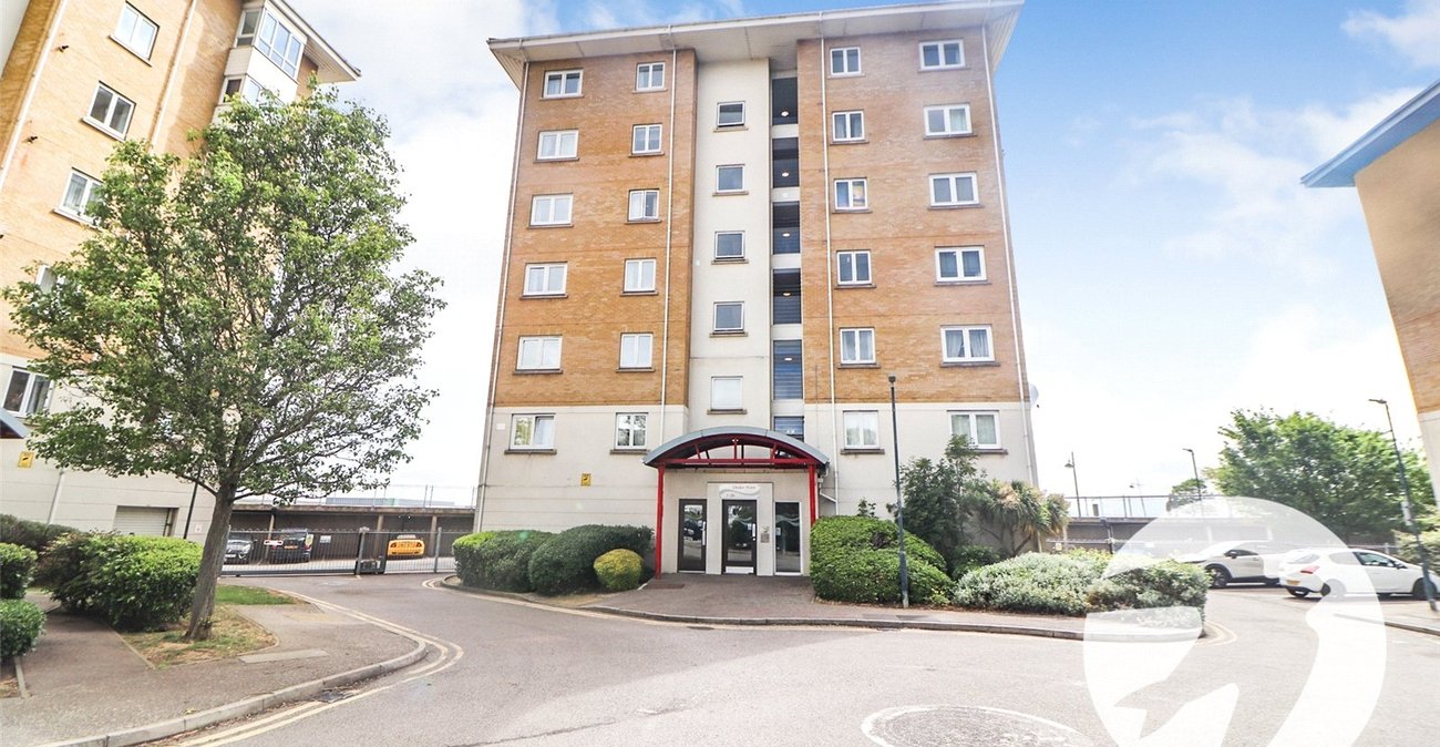2 bedroom property for sale in Erith | Robinson Jackson