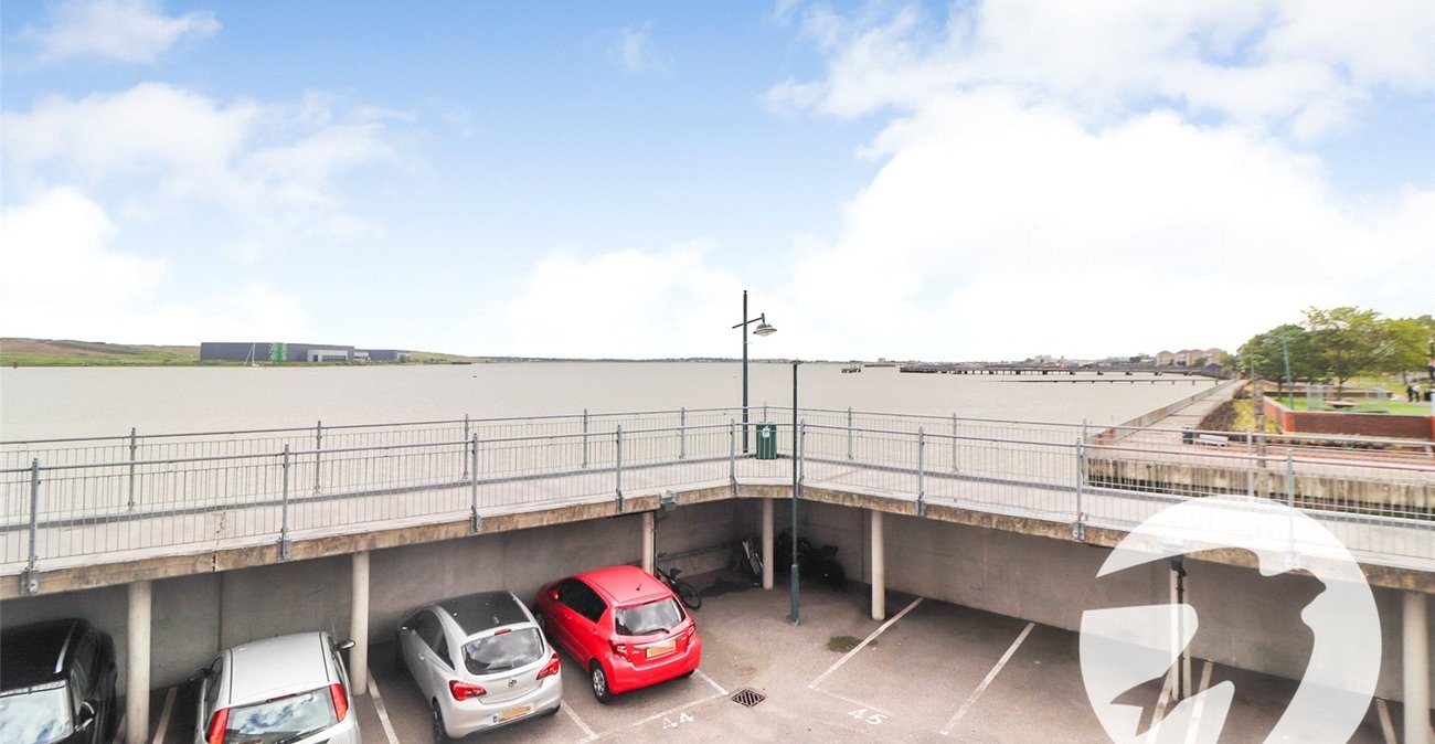 2 bedroom property for sale in Erith | Robinson Jackson