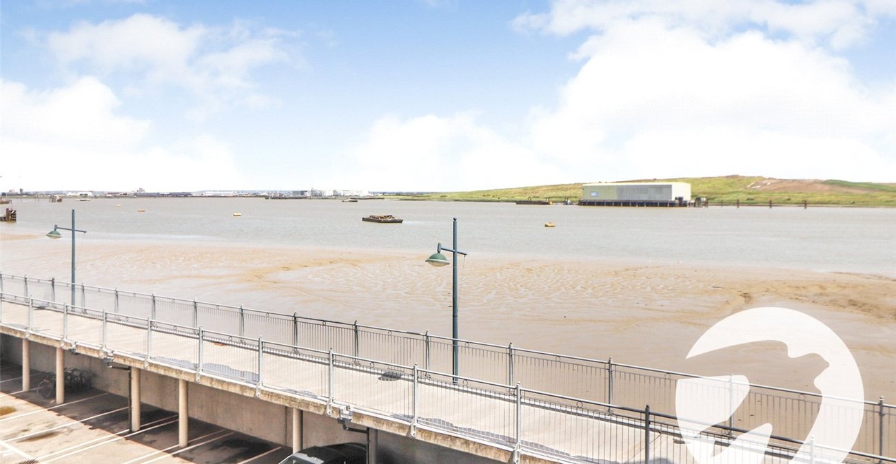2 bedroom property for sale in Erith | Robinson Jackson