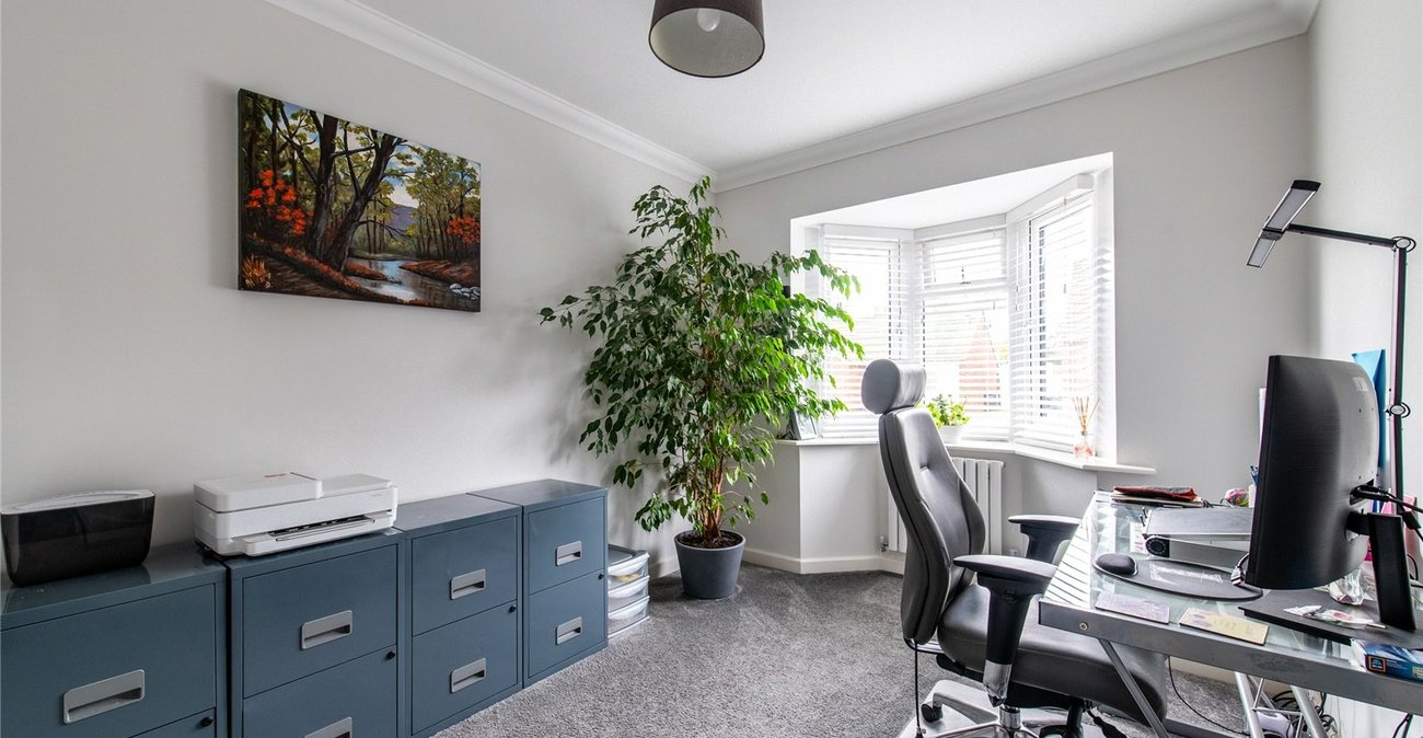 4 bedroom house for sale in Higham | Robinson Michael & Jackson