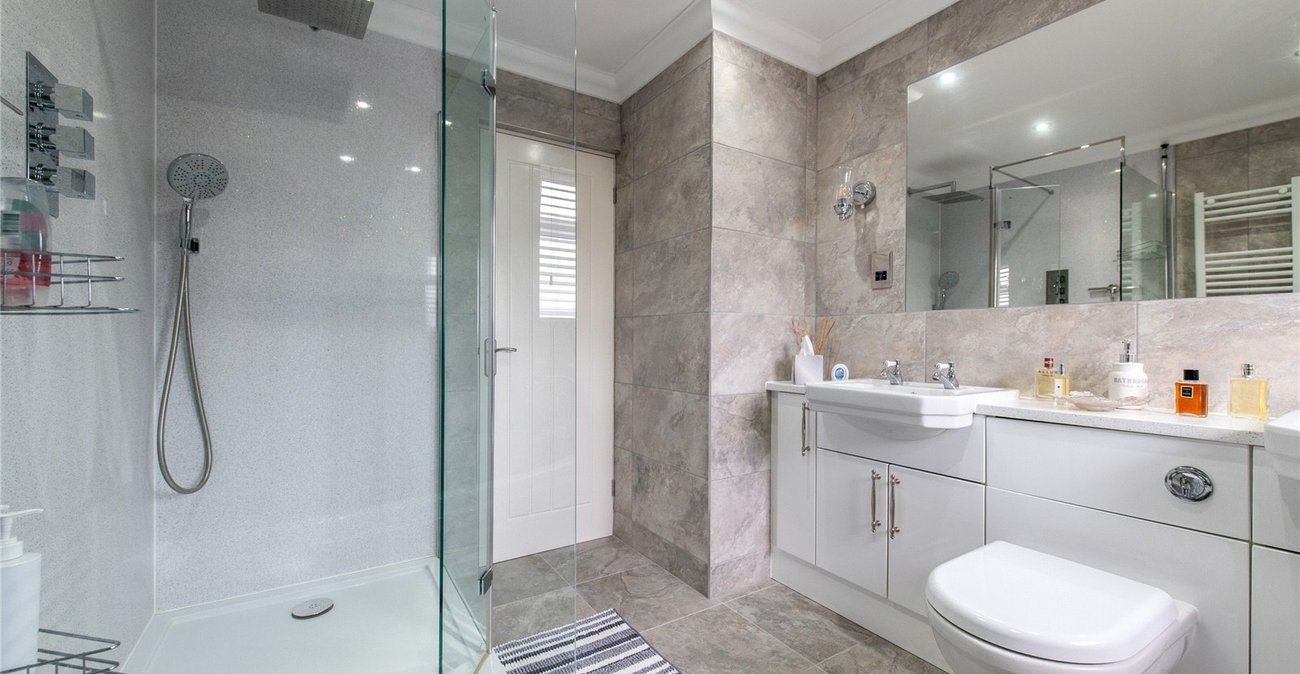 4 bedroom house for sale in Higham | Robinson Michael & Jackson