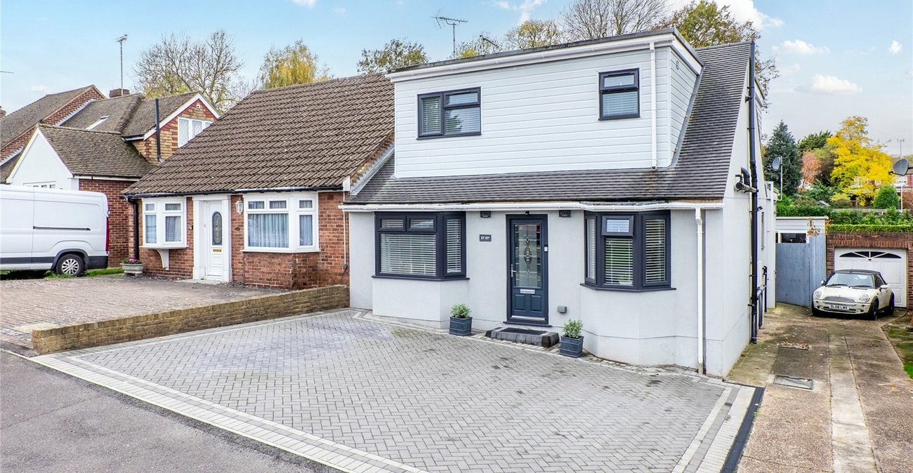 4 bedroom house for sale in Higham | Robinson Michael & Jackson