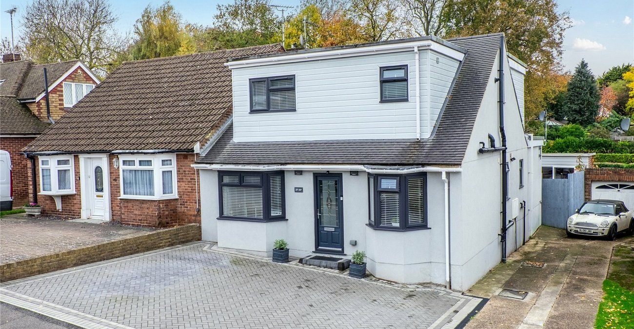 4 bedroom house for sale in Higham | Robinson Michael & Jackson