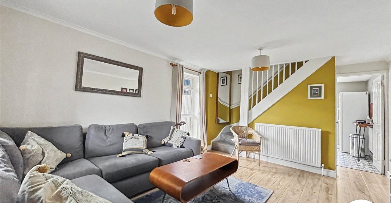 2 bedroom house for sale in Walderslade | Robinson Michael & Jackson