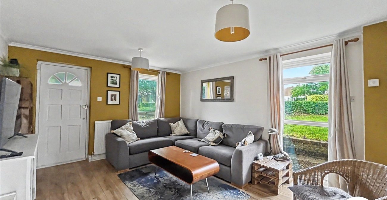 2 bedroom house for sale in Walderslade | Robinson Michael & Jackson
