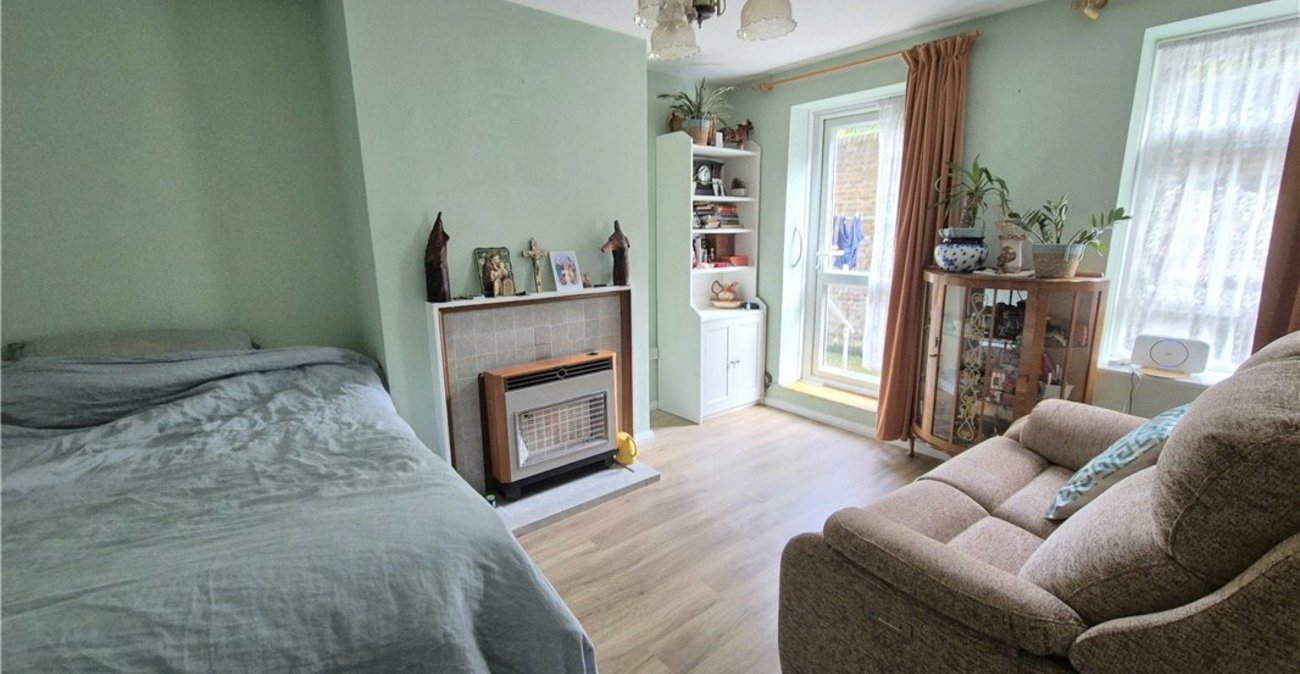 1 bedroom property for sale in St Pauls Cray | Robinson Jackson