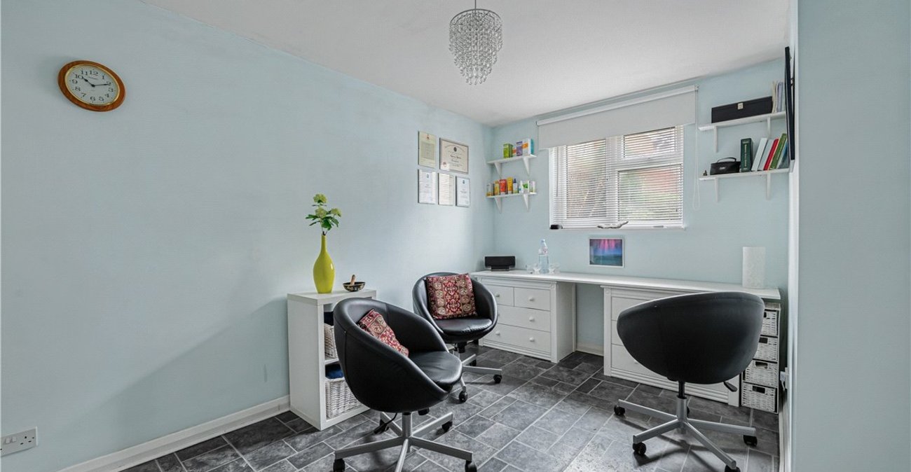 4 bedroom house for sale in Orpington | Robinson Jackson