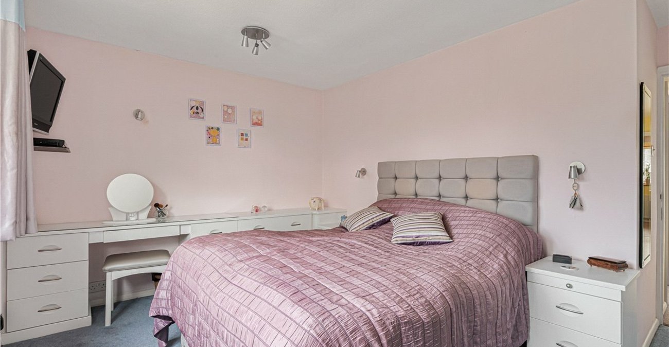 4 bedroom house for sale in Orpington | Robinson Jackson