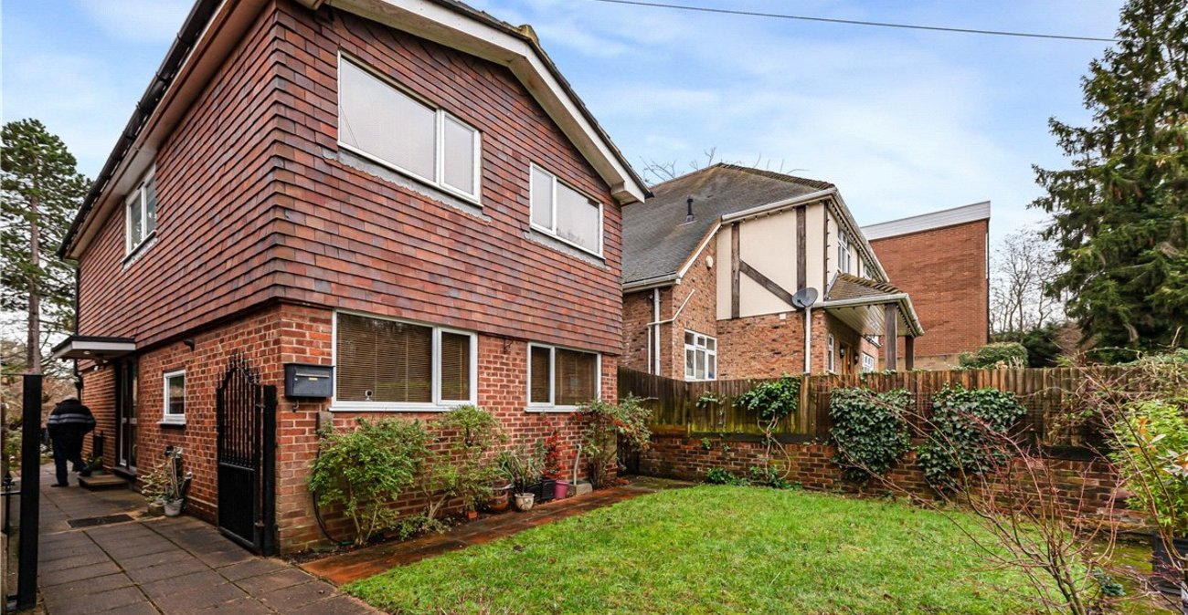 4 bedroom house for sale in Orpington | Robinson Jackson