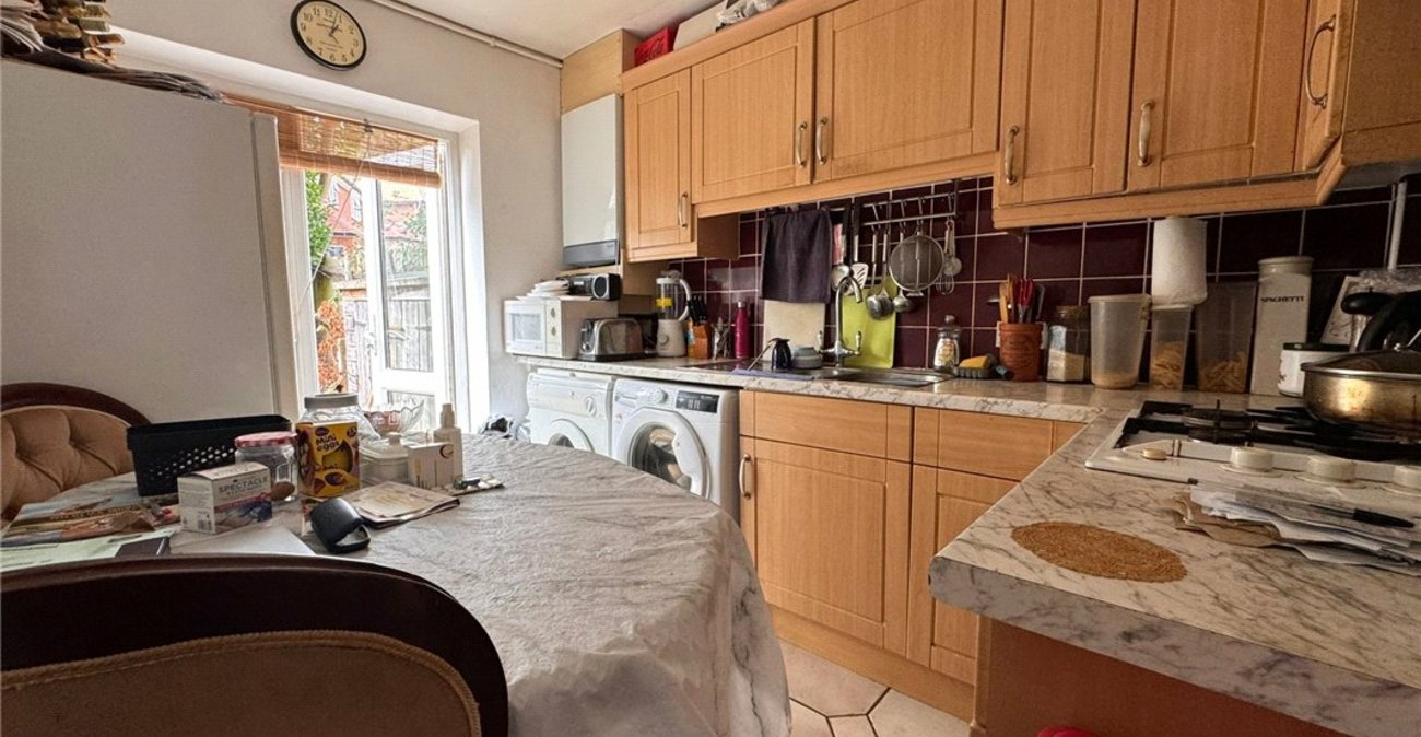 1 bedroom property for sale in Orpington | Robinson Jackson