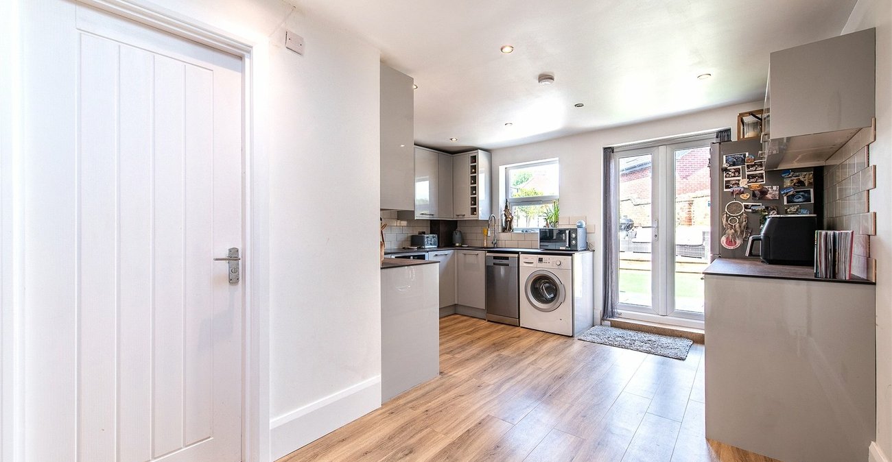 2 bedroom house for sale in Gravesend | Robinson Michael & Jackson