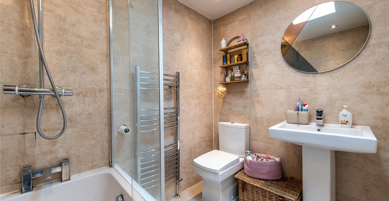 2 bedroom house for sale in Gravesend | Robinson Michael & Jackson