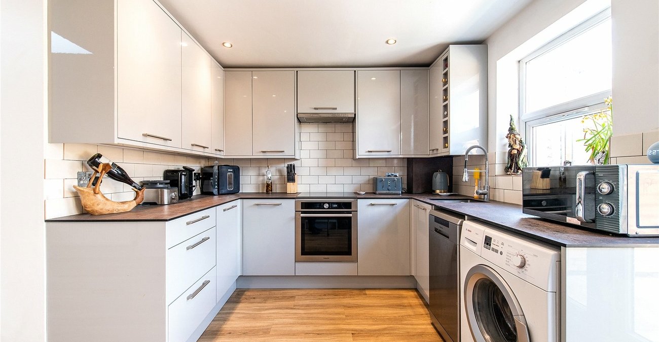 2 bedroom house for sale in Gravesend | Robinson Michael & Jackson