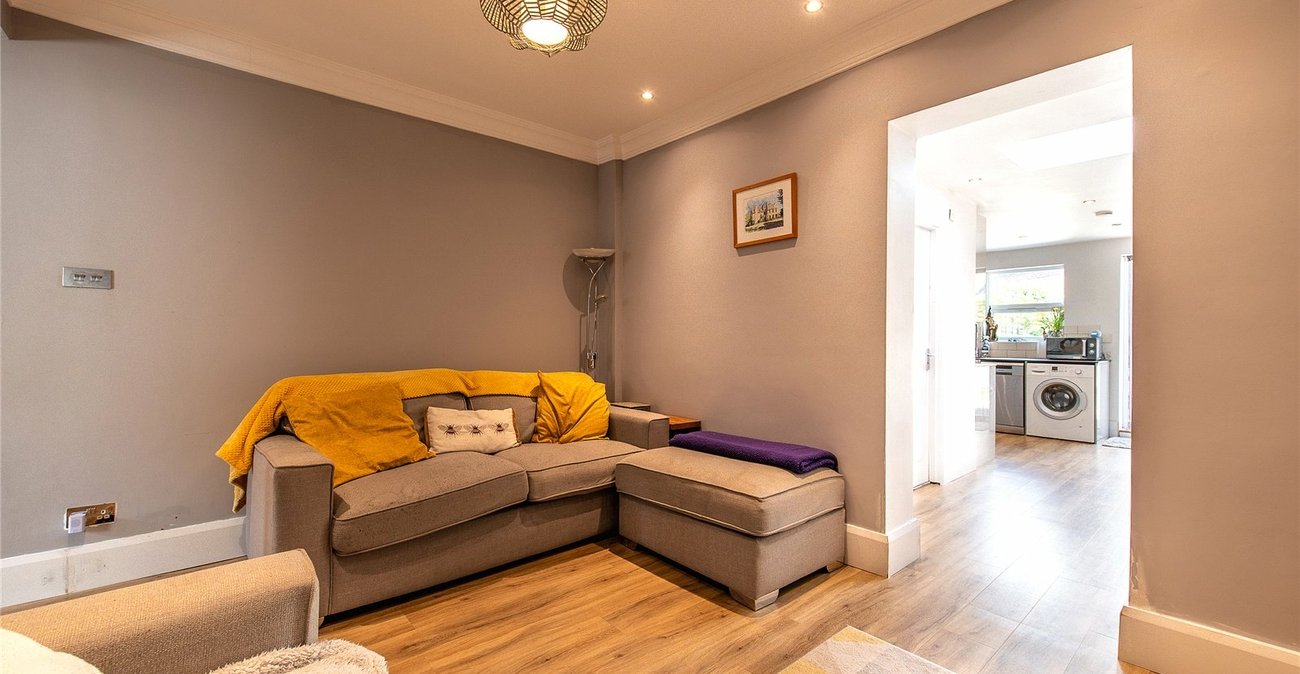 2 bedroom house for sale in Gravesend | Robinson Michael & Jackson