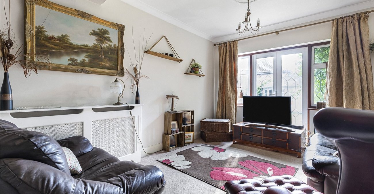 4 bedroom house for sale in West Dartford | Robinson Jackson