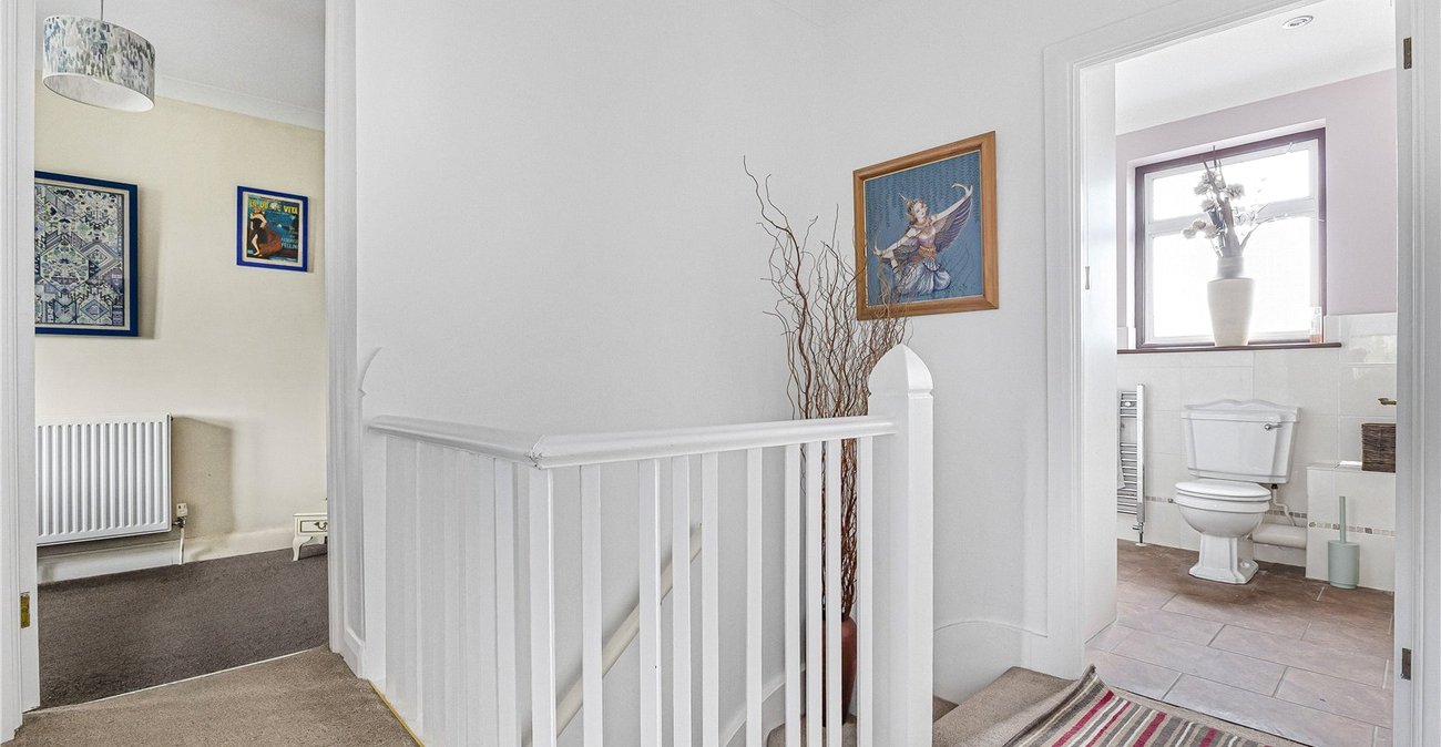 4 bedroom house for sale in West Dartford | Robinson Jackson