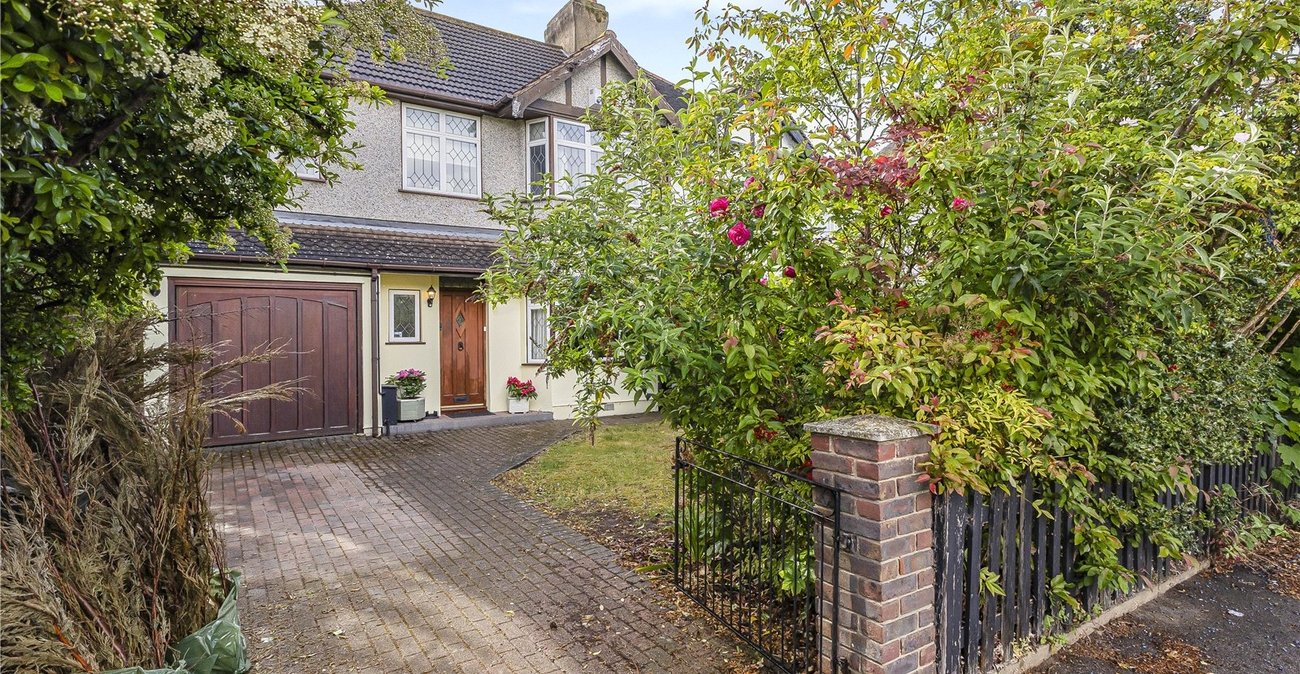 4 bedroom house for sale in West Dartford | Robinson Jackson