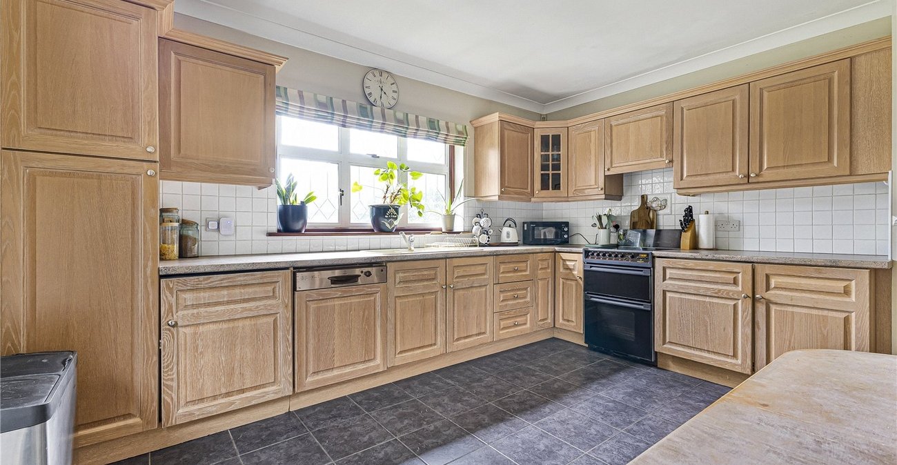 4 bedroom house for sale in West Dartford | Robinson Jackson