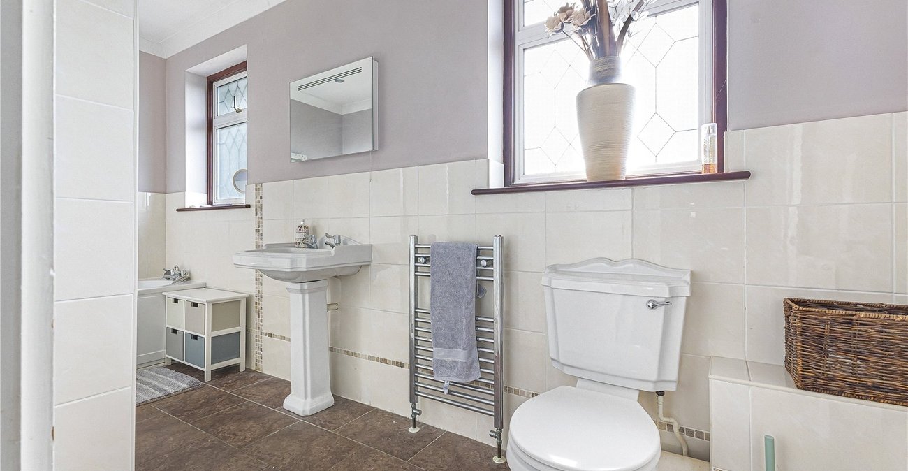 4 bedroom house for sale in West Dartford | Robinson Jackson