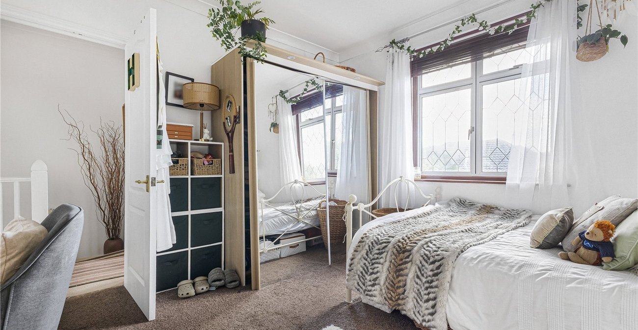 4 bedroom house for sale in West Dartford | Robinson Jackson