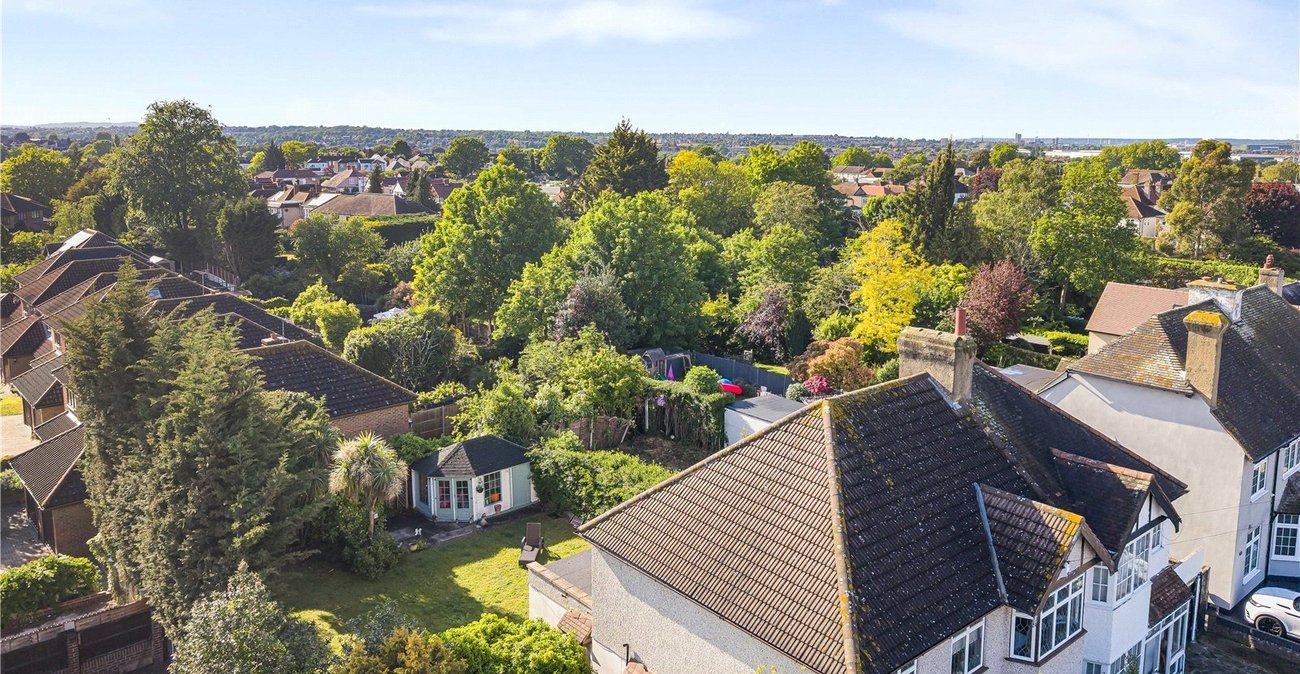 4 bedroom house for sale in West Dartford | Robinson Jackson