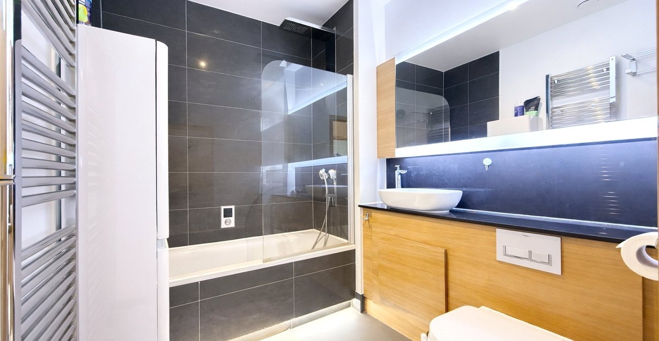 1 bedroom property for sale in London | Robinson Jackson