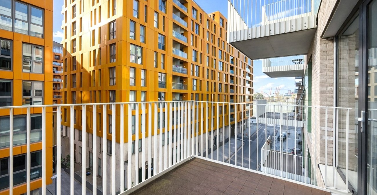 1 bedroom property for sale in London | Robinson Jackson