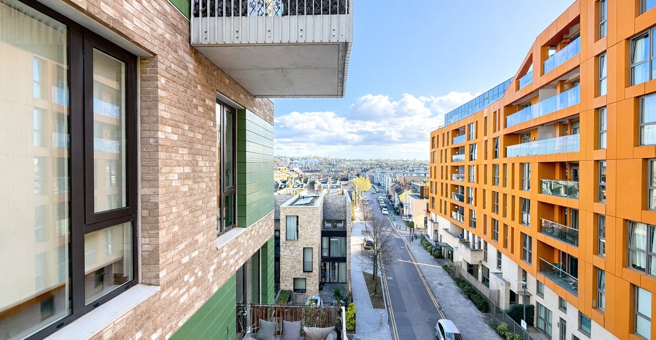 1 bedroom property for sale in London | Robinson Jackson