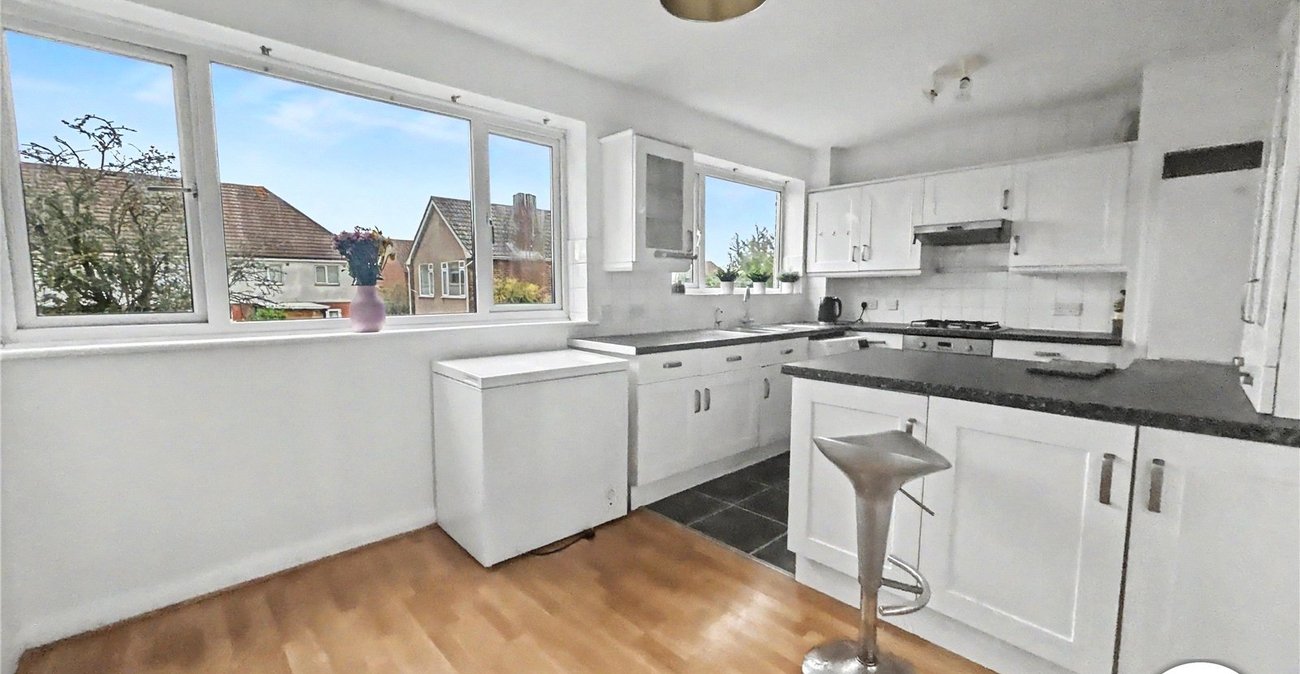 4 bedroom property for sale in Sidcup | Robinson Jackson